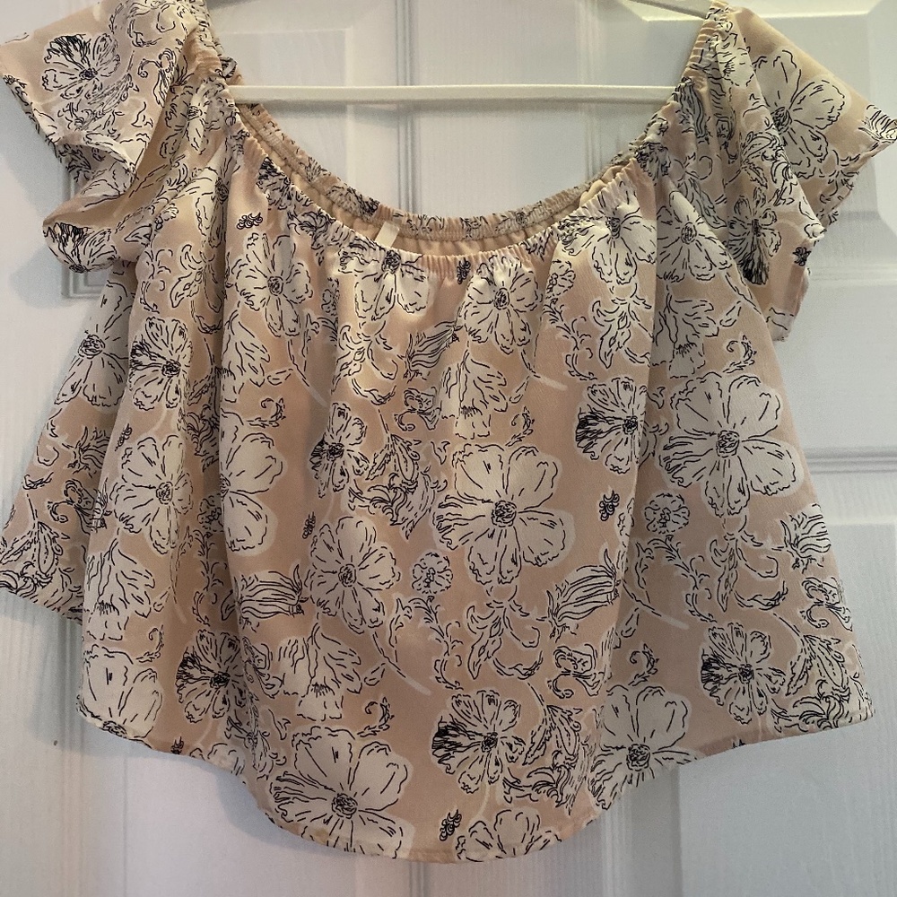 Pink Floral Off-Shoulder Crop top